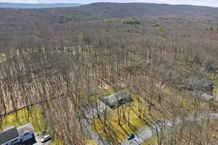 20 Huckleberry Dr, East Stroudsburg, PA 18302 - Photo 85