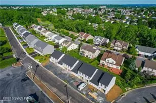 665 Sipos Dr, Northampton Township, PA 18067 - Photo 19