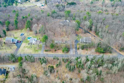  236 Longwoods Drive, Saylorsburg, PA 18353 - Photo 15