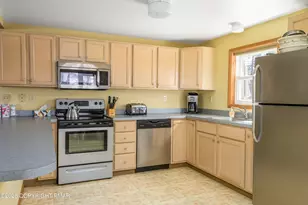 2135 Lehigh Dr, Pocono Lake, PA 18347 - Photo 17