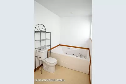  504 Galion Drive, Tamiment, PA 18371 - Photo 13