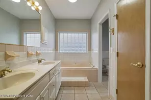 267 Scenic Dr, Blakeslee, PA 18610 - Photo 41