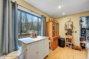 11 Fawn Ct, Covington Township, PA 18424 - Photo 21