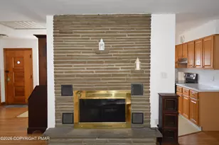 1020 Congdon Ave, Stroudsburg, PA 18360 - Photo 13