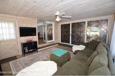  1020 Congdon Avenue, Stroudsburg, PA 18360 - Photo 15