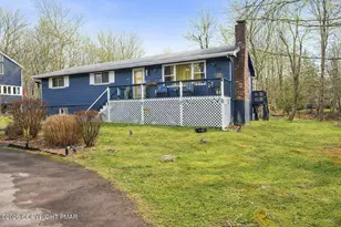 124 Shawnee Dr, Pocono Lake, PA 18347 - Photo 3