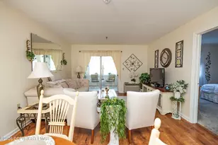 3 Village Circle, Stroudsburg, PA 18360 - Photo 17