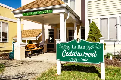  3 Village Circle #APT 104, Stroudsburg, PA 18360 - Photo 1