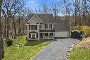 325 Tower Dr, East Stroudsburg, PA 18302 - Photo 77