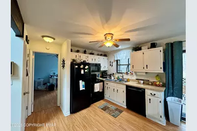  1169 Coolbaugh Road, East Stroudsburg, PA 18301 - Photo 5