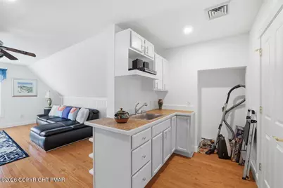  389 Joanne Court, Bartonsville, PA 18321 - Photo 95