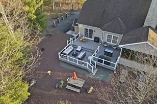 389 Joanne Ct, Bartonsville, PA 18321 - Photo 59