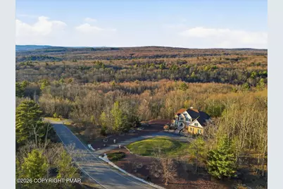  389 Joanne Court, Bartonsville, PA 18321 - Photo 25