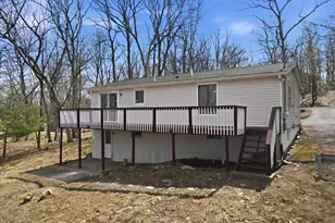 1037 Alpine Dr, East Stroudsburg, PA 18302 - Photo 5