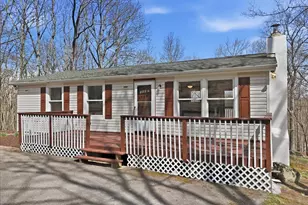 1037 Alpine Dr, East Stroudsburg, PA 18302 - Photo 7