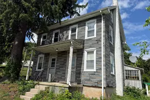 395 Holtzman Rd, Reinholds, PA 17569 - Photo 3