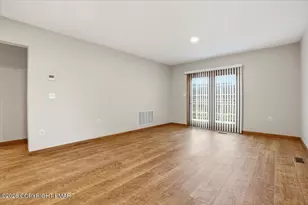 209 Keller Dr, Stroudsburg, PA 18360 - Photo 5