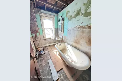  270 3rd Street, Coaldale, PA 18218 - Photo 33