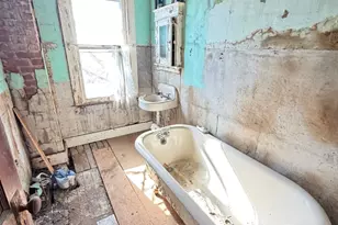 270 3rd St, Coaldale, PA 18218 - Photo 33