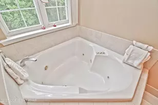 395 Shawnee Valley Dr, East Stroudsburg, PA 18302 - Photo 39