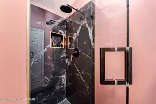 1070 7 Nations Dr, Tobyhanna, PA 18466 - Photo 21