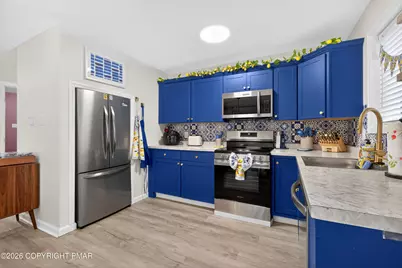  1070 Seven Nations Drive, Tobyhanna, PA 18466 - Photo 11