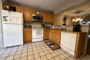 844 Crest Pines Ln, Long Pond, PA 18334 - Photo 13