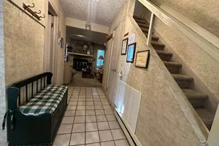 844 Crest Pines Ln, Long Pond, PA 18334 - Photo 3