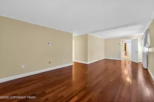 219 Lake Scranton Rd, Scranton, PA 18505 - Photo 17