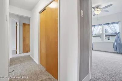  242 Center Avenue, Jim Thorpe, PA 18229 - Photo 13