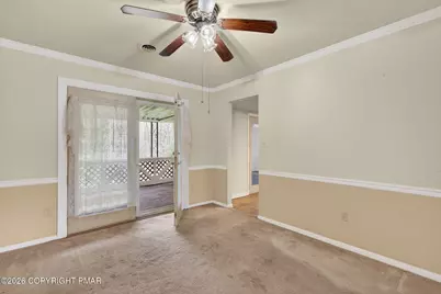  811 Hawthorne Lane, Pen Argyl, PA 18072 - Photo 29