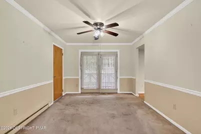  811 Hawthorne Lane, Pen Argyl, PA 18072 - Photo 27