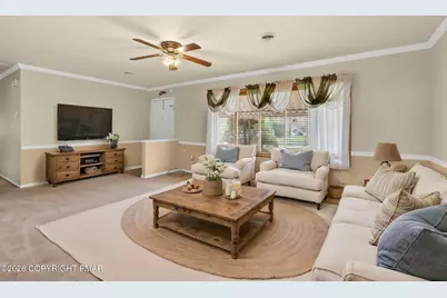  811 Hawthorne Lane, Pen Argyl, PA 18072 - Photo 25