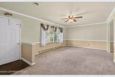  811 Hawthorne Lane, Pen Argyl, PA 18072 - Photo 21