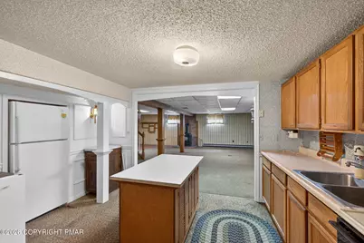  811 Hawthorne Lane, Pen Argyl, PA 18072 - Photo 57