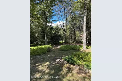  201 Long View Lane, Pocono Pines, PA 18350 - Photo 13