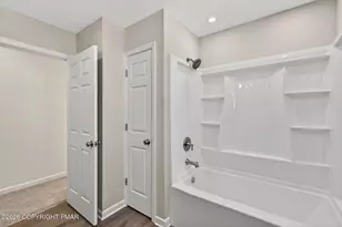 1073 West Side Dr, Newfoundland, PA 18445 - Photo 75