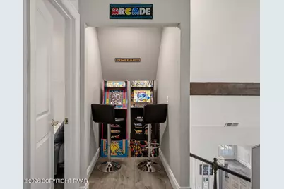  369 Sidney Avenue, Pocono Summit, PA 18346 - Photo 21