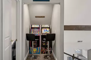 369 Sidney Ave, Pocono Summit, PA 18346 - Photo 21