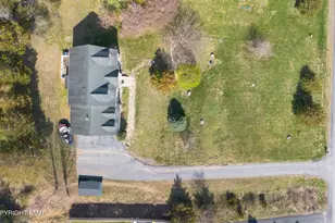 137 Old Kettle Ct, Stroudsburg, PA 18360 - Photo 41