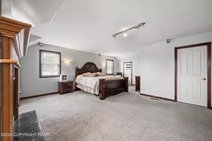 137 Old Kettle Ct, Stroudsburg, PA 18360 - Photo 25