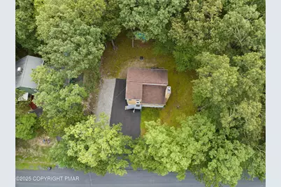  2041 Candlewood Drive, East Stroudsburg, PA 18301 - Photo 5