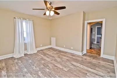  621 Garibaldi Avenue, Roseto, PA 18013 - Photo 17