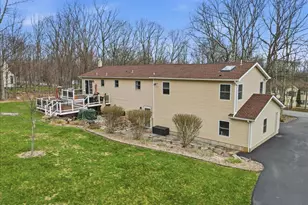 1177 N Rocky Mountain Dr, Effort, PA 18330 - Photo 17