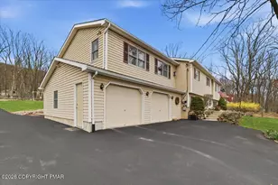 1177 N Rocky Mountain Dr, Effort, PA 18330 - Photo 3