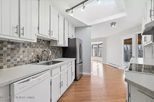 125 Big Bear Dr, Greentown, PA 18426 - Photo 15