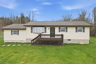 5682 Cherry Valley Rd, Saylorsburg, PA 18353 - Photo 1