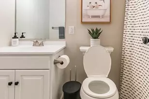 511 Lakeside Dr, East Stroudsburg, PA 18301 - Photo 15