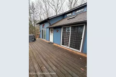  128 Ansted Court, Bushkill, PA 18324 - Photo 1