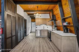 3257 Trafalgar Ave, East Stroudsburg, PA 18302 - Photo 9